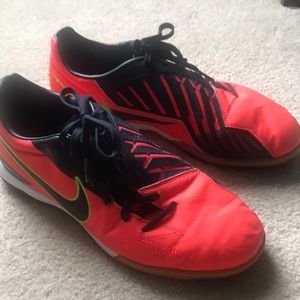 Nike indoor soccer shoes